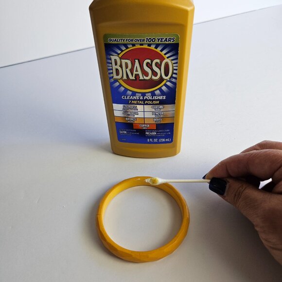 Vtg Bakelite Bangle Faceted Butterscotch Bracelet Mid-Century Retro Charm 2 5/8" - Picture 9 of 13